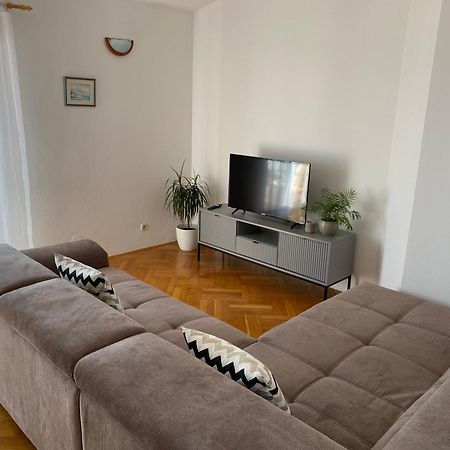 Apartmani Niks Makarska Exteriör bild