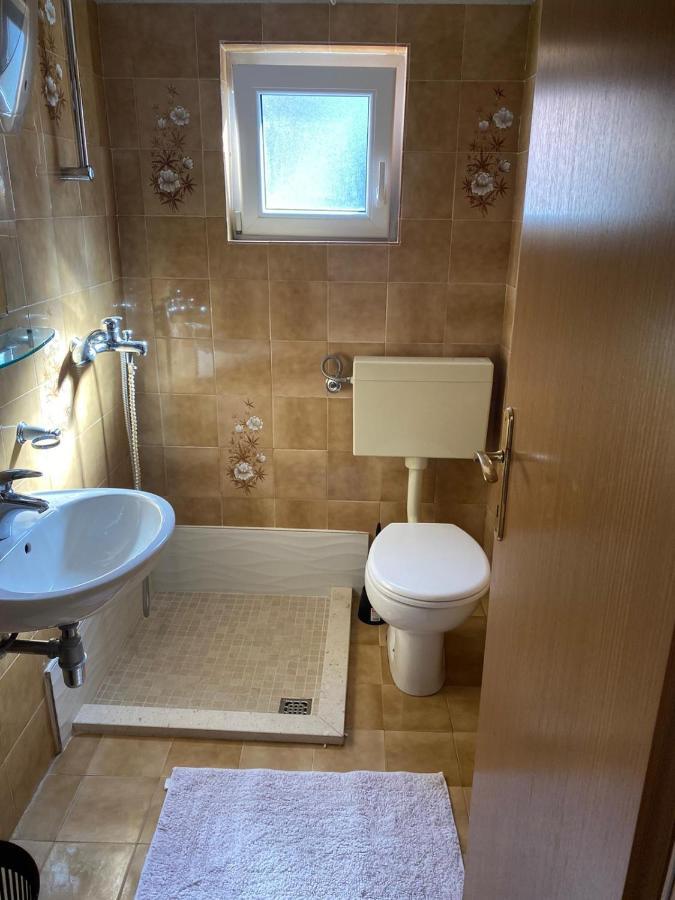 Apartmani Niks Makarska Exteriör bild